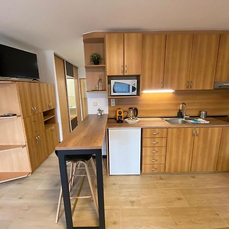 Apartmany Tereza & Free Parking Братислава Экстерьер фото