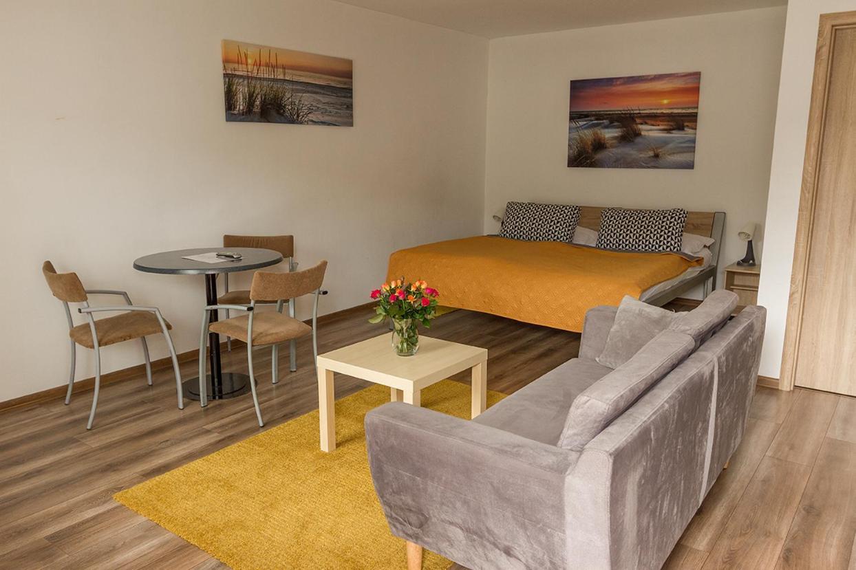Apartmany Tereza & Free Parking Братислава Экстерьер фото
