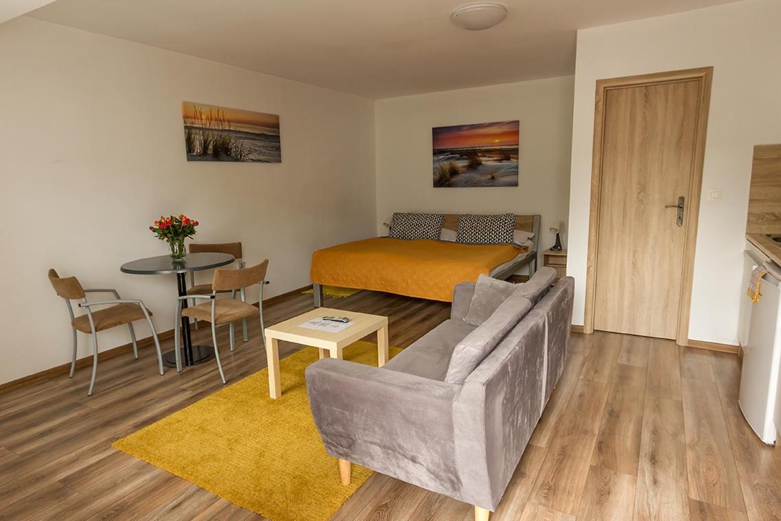 Apartmany Tereza & Free Parking Братислава Экстерьер фото
